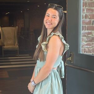 Meet your Posher, Megan